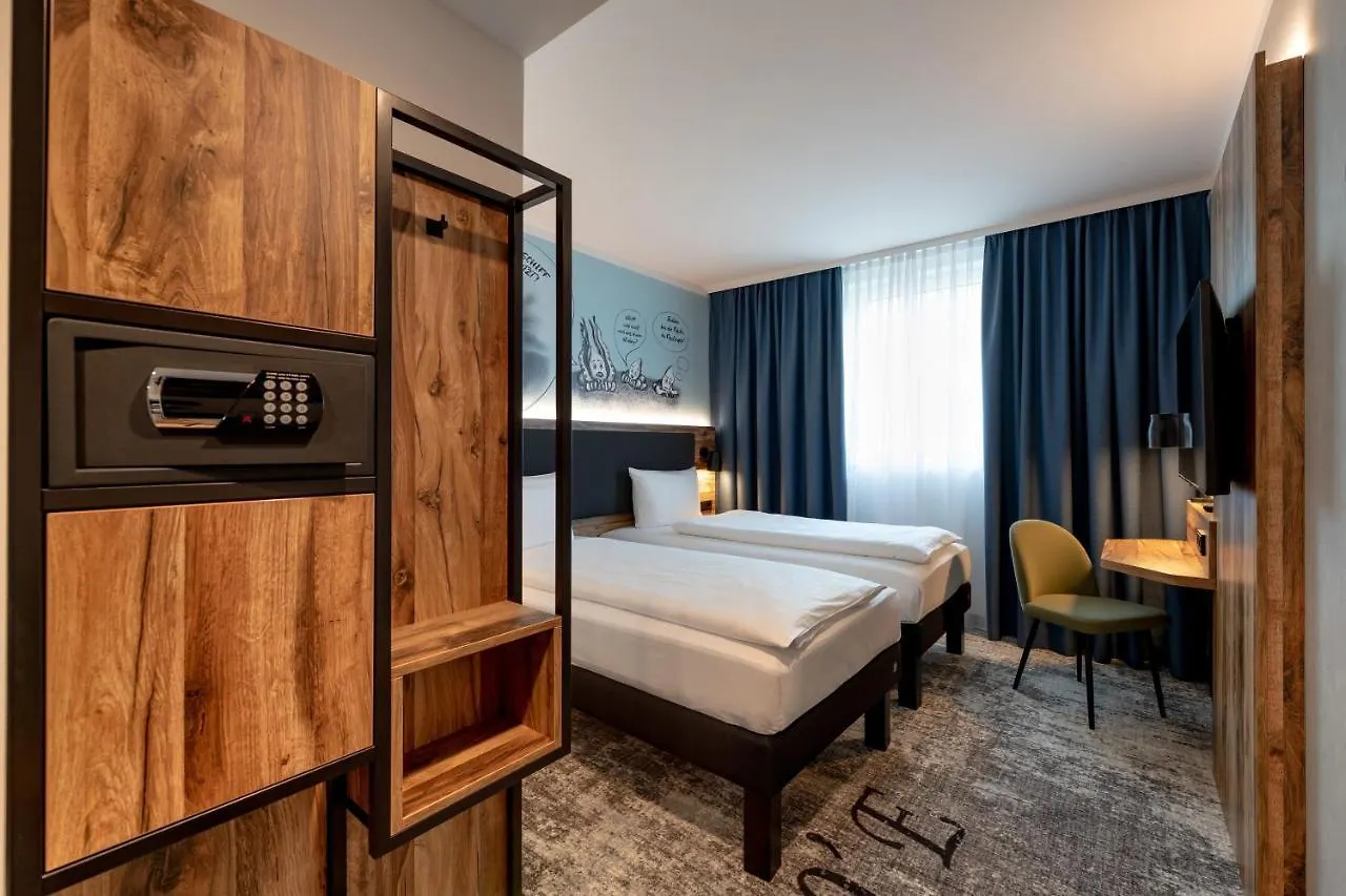 ***  Отель Ibis Styles Hamburg Barmbek Германия