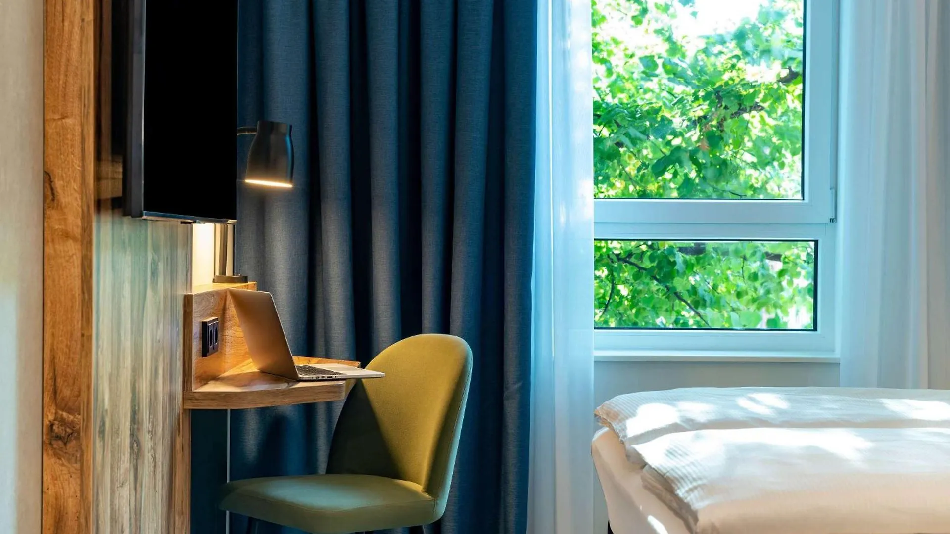 Ibis Styles Hamburg Barmbek Hotel