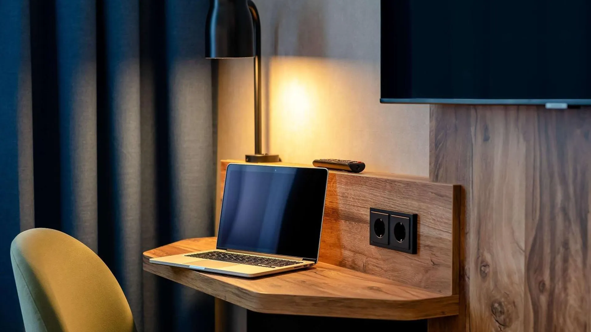 Ibis Styles Hamburg Barmbek Hotel 3*,